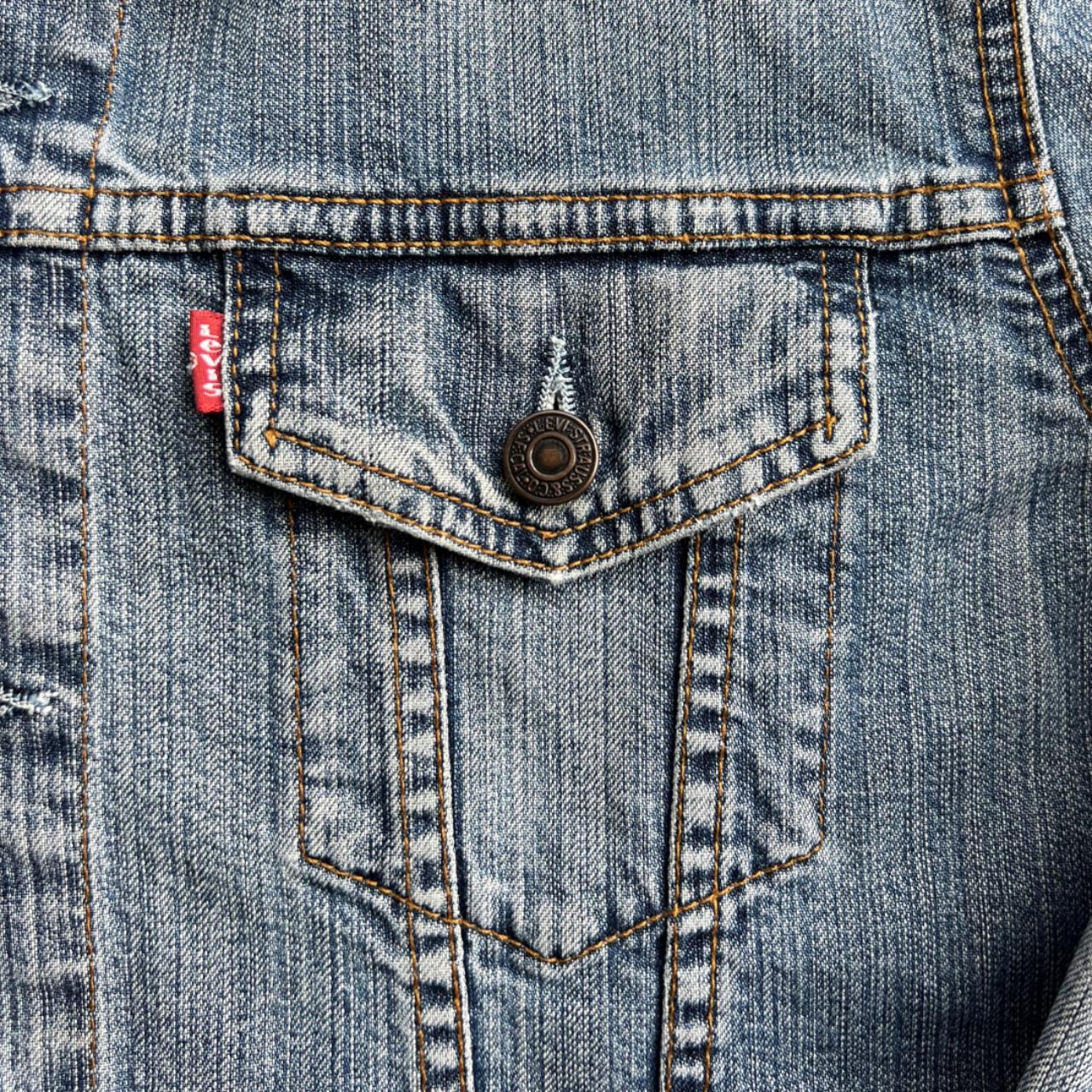 90s Levis Vintage Denim Jacket Size UK8