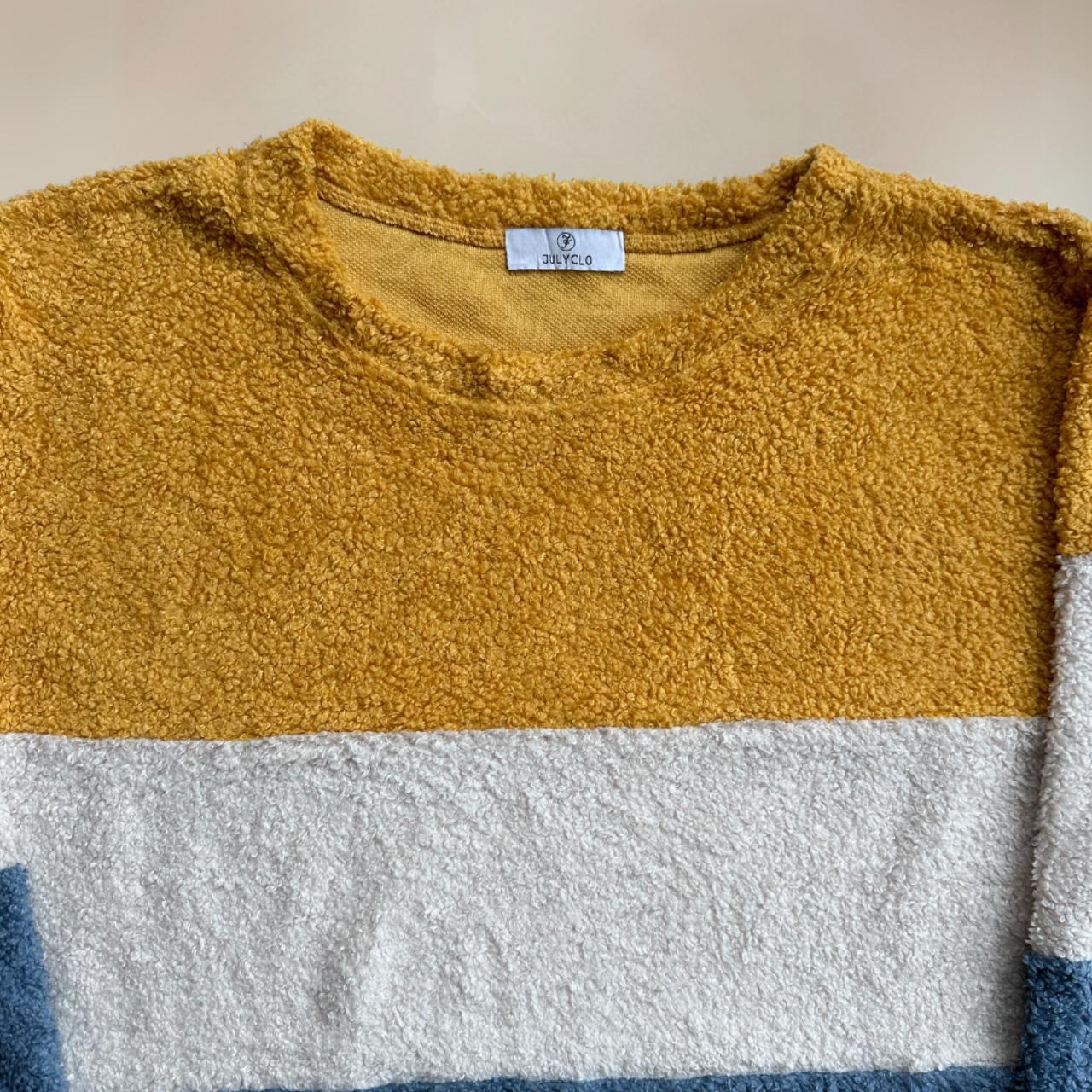 Funky Vintage Fleece Size UK 12
