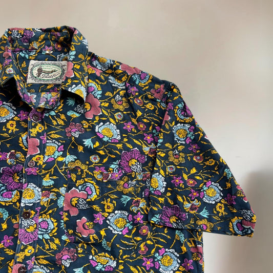 Vintage Floral Shirt Size S