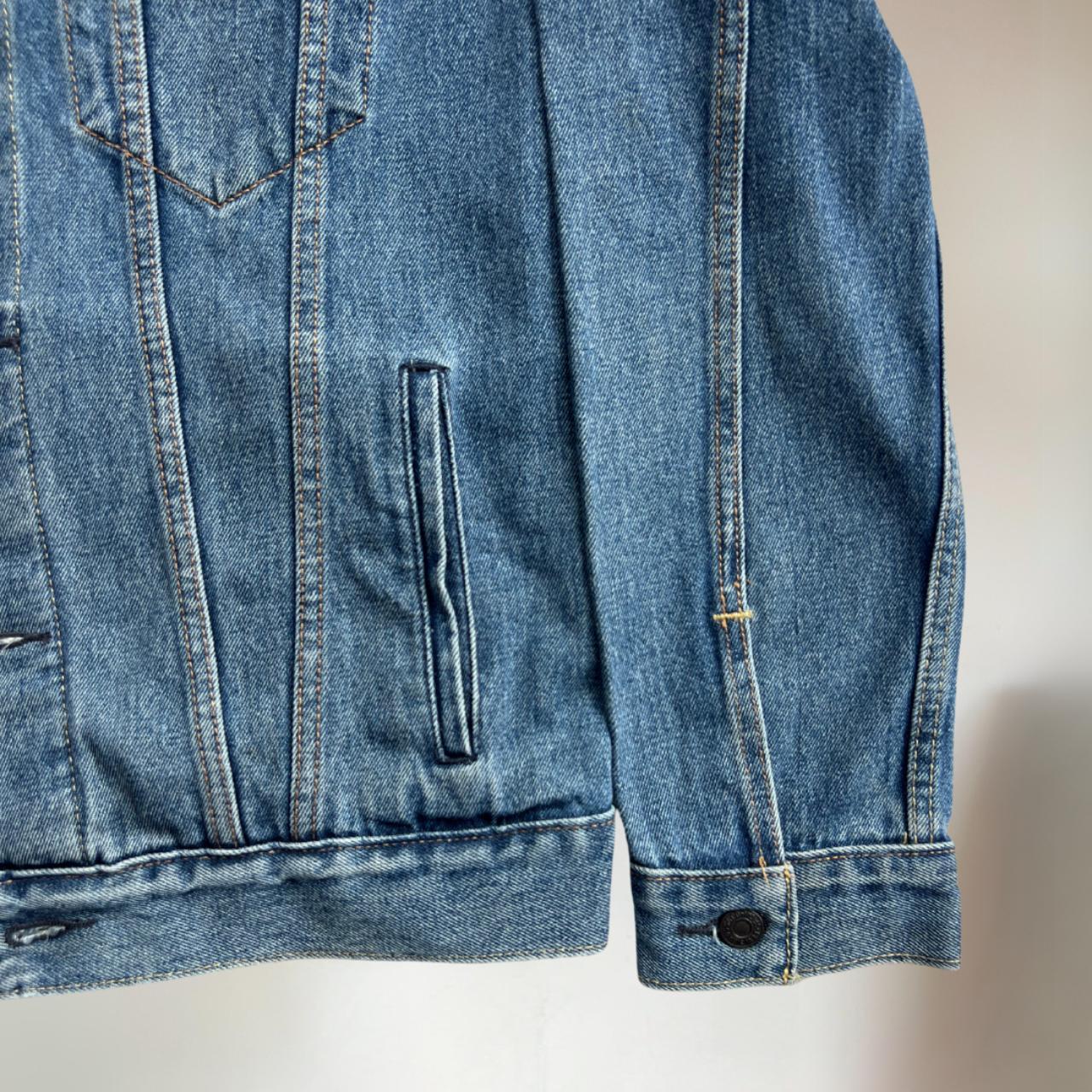 90s Womens  Levis Vintage Denim Jacket Size UK12