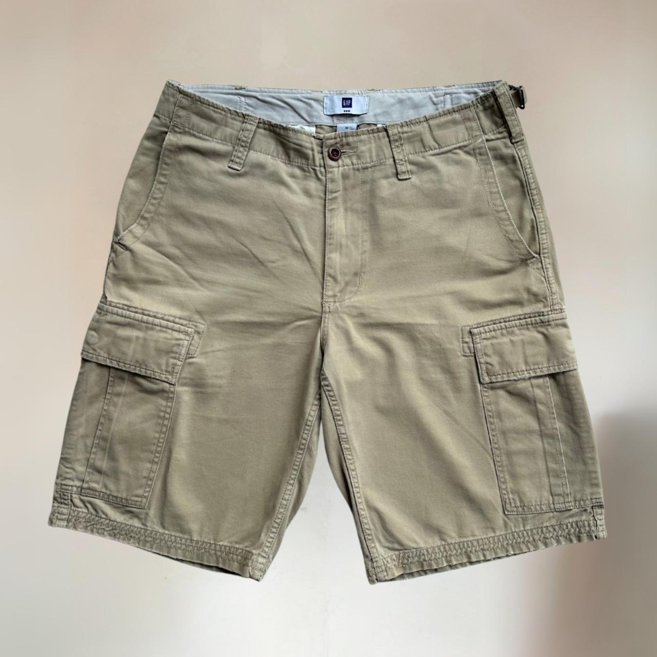 90s GAP Cargo Shorts Size W32'